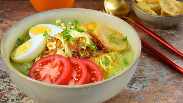 Soto Sulung Legendaris di Jalan Gatot Subroto: Kenikmatan yang Tak Pernah Pudar